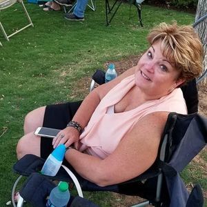 Meet your Posher, Karin